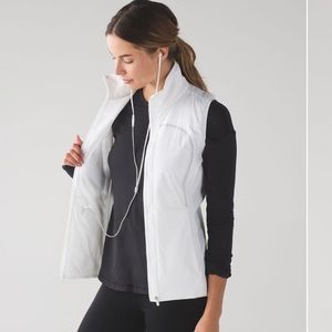 Lululemon Run For Cold Vest in White